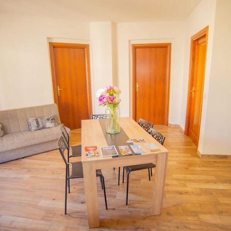 Valery Apartments אלגהרו מראה חיצוני תמונה